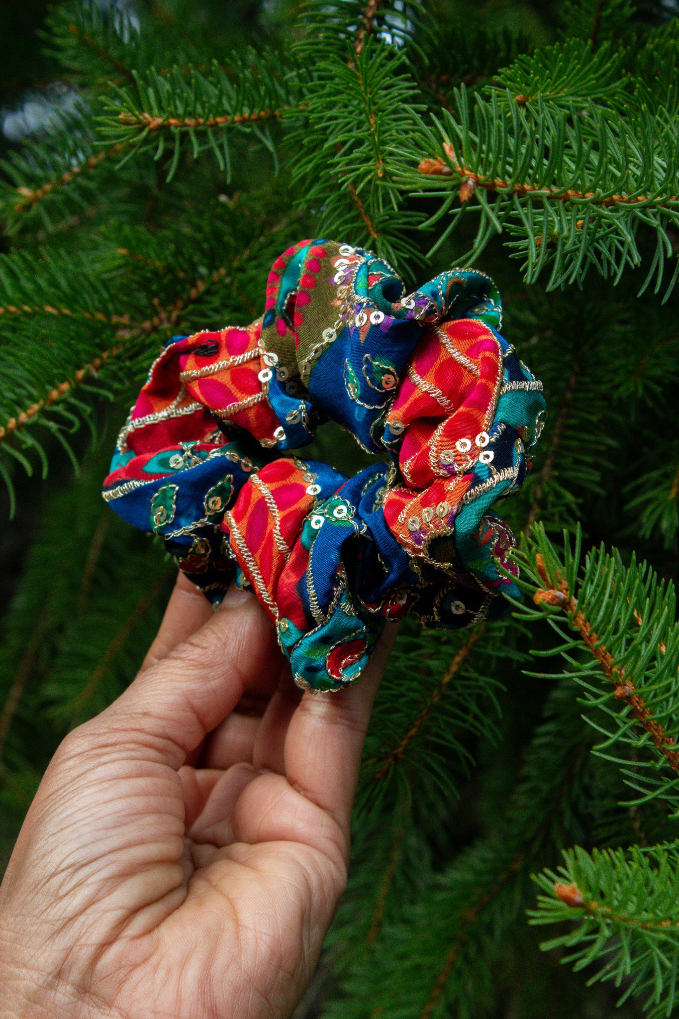 Saree Remnant Green Scrunchie